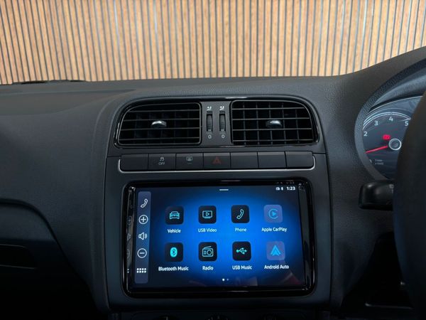 2026-Volkswagen-Polo-Vivo-14-Life image:3