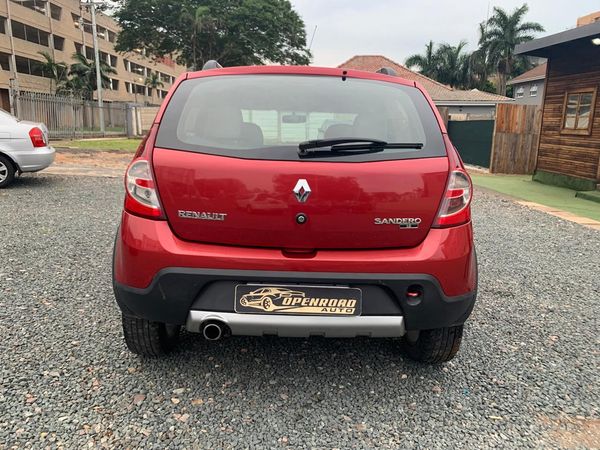 2012-Renault-Sandero-16-Stepway-ONE-OWNER image:4