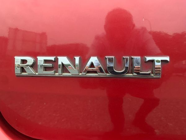 2012-Renault-Sandero-16-Stepway-ONE-OWNER image:8