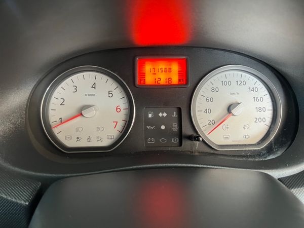 2019-Nissan-NP200-16 image:15