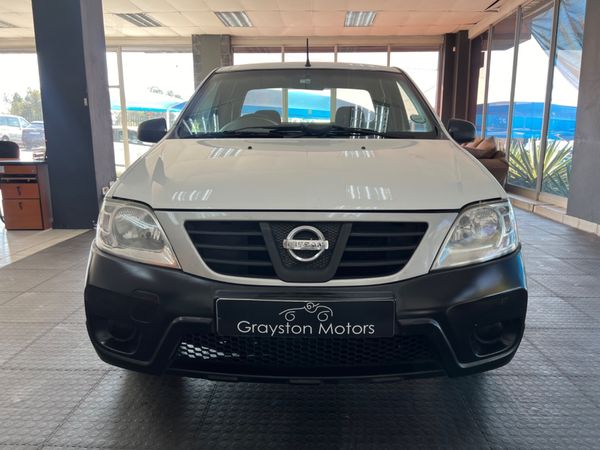 2019-Nissan-NP200-16 image:2