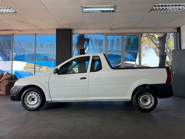2019-Nissan-NP200-16 image:4