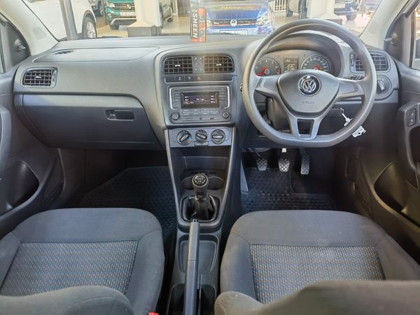 2018-Volkswagen-Polo-Vivo-14-Trendline-Hatch-Back-Low-Kilos image:18