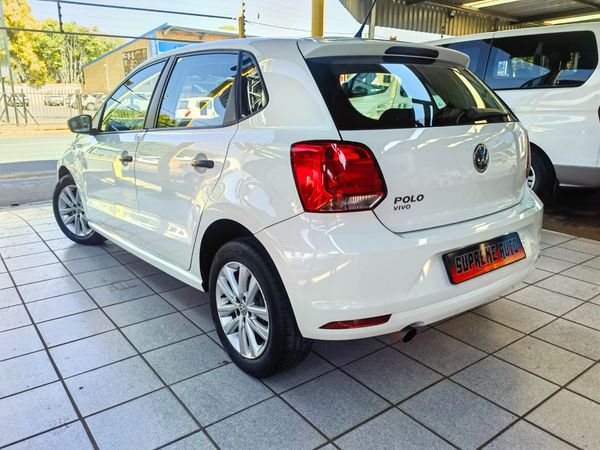2018-Volkswagen-Polo-Vivo-14-Trendline-Hatch-Back-Low-Kilos image:6