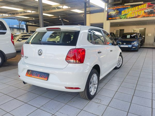 2018-Volkswagen-Polo-Vivo-14-Trendline-Hatch-Back-Low-Kilos image:7