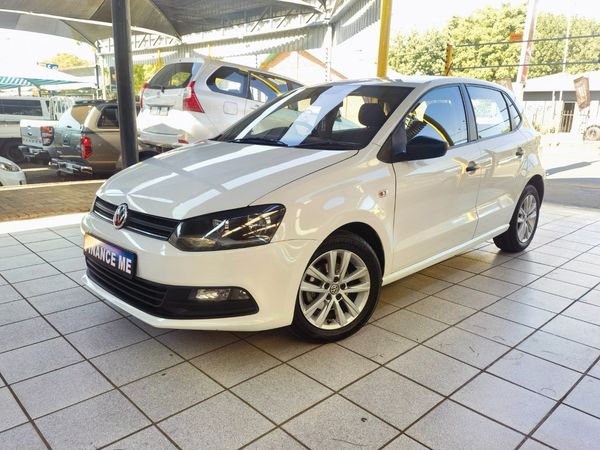 2018-Volkswagen-Polo-Vivo-14-Trendline-Hatch-Back-Low-Kilos image:8