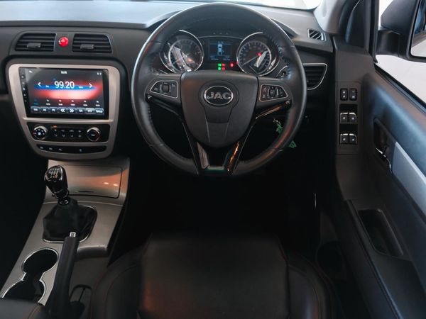2025-JAC-T8-20-CTI-Super-Lux-4x4-Double-Cab image:9