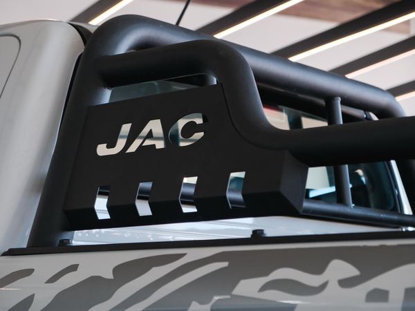 2025-JAC-T8-20-CTI-Super-Lux-4x4-Double-Cab image:14