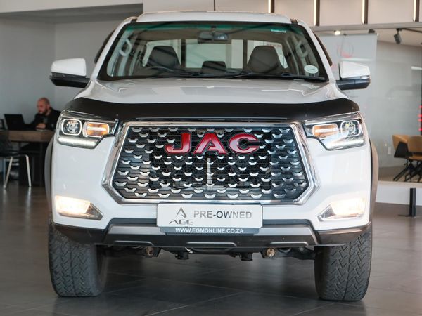 2025-JAC-T8-20-CTI-Super-Lux-4x4-Double-Cab image:3