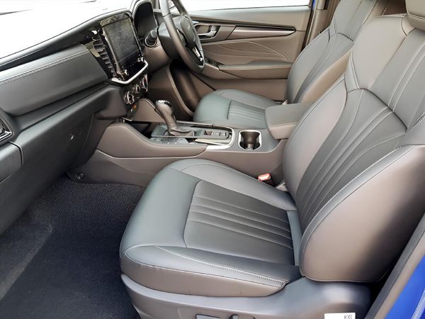 2026-Isuzu-Mu-x-19D-LS-Auto image:10