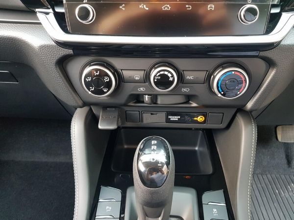 2026-Isuzu-Mu-x-19D-LS-Auto image:18