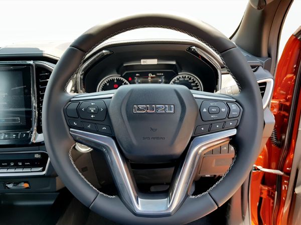 2026-Isuzu-D-Max-30-DDI-V-Cross-HR-Auto-Double-Cab image:12