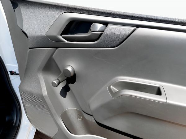 2026-Isuzu-D-Max-19-DDI-HR-Single-Cab image:11