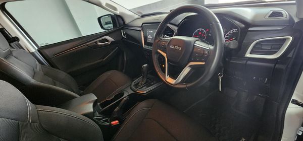 2026-Isuzu-D-Max-19-DDI-HR-LS-Auto-Double-Cab image:23