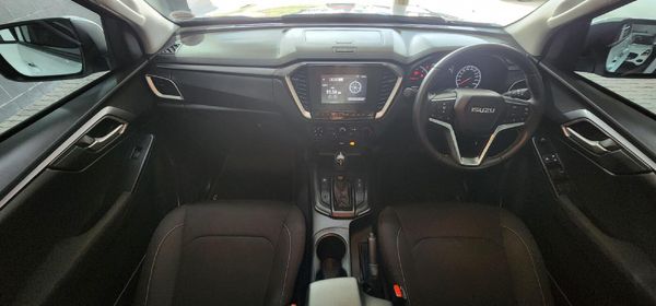 2026-Isuzu-D-Max-19-DDI-HR-LS-Auto-Double-Cab image:5