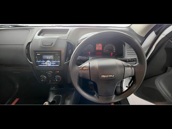 2026-Isuzu-D-Max-250C-Fleetside-Single-Cab image:15