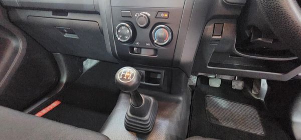 2026-Isuzu-D-Max-250C-Fleetside-Single-Cab image:18
