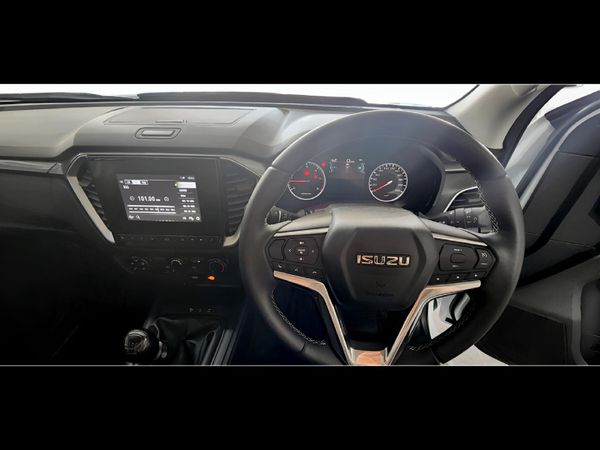 2026-Isuzu-D-Max-19-DDI-HR-LS-Double-Cab image:13