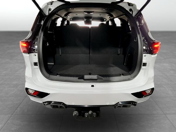 2025-Isuzu-Mu-x-30D-Onyx-XT-4x4-Auto image:11