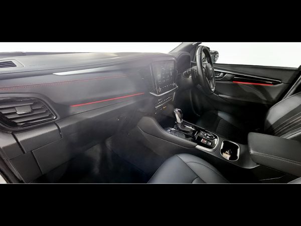 2025-Isuzu-Mu-x-30D-Onyx-XT-4x4-Auto image:21