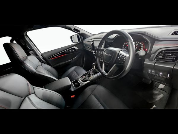 2025-Isuzu-Mu-x-30D-Onyx-XT-4x4-Auto image:23