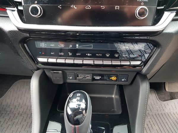 2026-Isuzu-Mu-x-30D-Onyx-XT-4x4-Auto image:18
