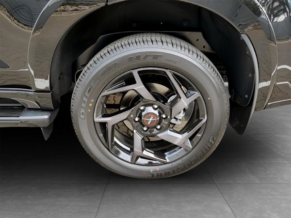2026-Isuzu-Mu-x-30D-Onyx-XT-4x4-Auto image:5