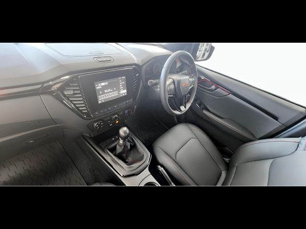 2026-Isuzu-D-Max-19-DDI-HR-X-Rider-Double-Cab image:12