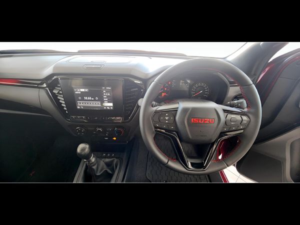 2026-Isuzu-D-Max-19-DDI-HR-X-Rider-Double-Cab image:13