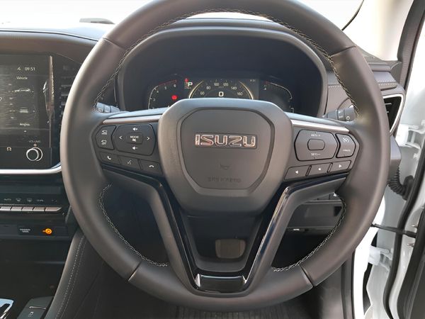 2026-Isuzu-Mu-x-30D-HR-LSE-Auto image:17
