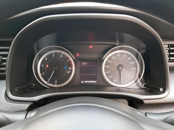 2025-Suzuki-Ertiga-15-GL image:11
