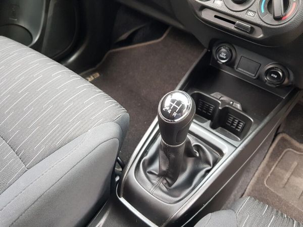 2025-Suzuki-Ertiga-15-GL image:12