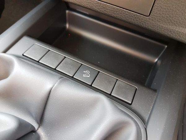 2026-Isuzu-D-Max-19-DDI-HR-L-Single-Cab image:17