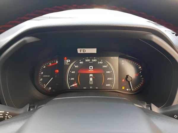 2026-Isuzu-D-Max-19-DDI-HR-X-Rider-Auto-Double-Cab image:9