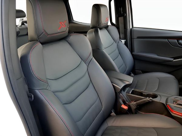 2026-Isuzu-D-Max-19-DDI-HR-X-Rider-Auto-Double-Cab image:13