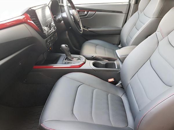 2026-Isuzu-D-Max-19-DDI-HR-X-Rider-Auto-Double-Cab image:7