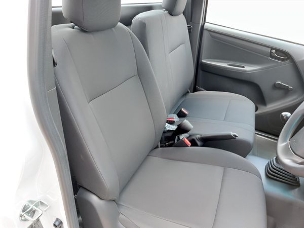 2026-Isuzu-D-Max-250C-Fleetside-Single-Cab image:11