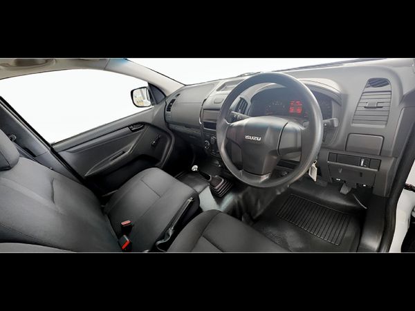 2026-Isuzu-D-Max-250C-Single-Cab image:6