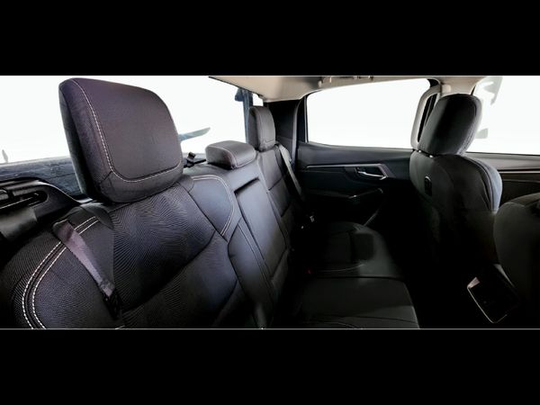 2023-Isuzu-D-Max-30-DDI-LSE-4x4-Auto-Double-Cab image:18