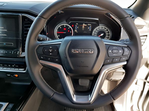2026-Isuzu-D-Max-30-DDI-V-Cross-HR-Auto-Double-Cab image:15