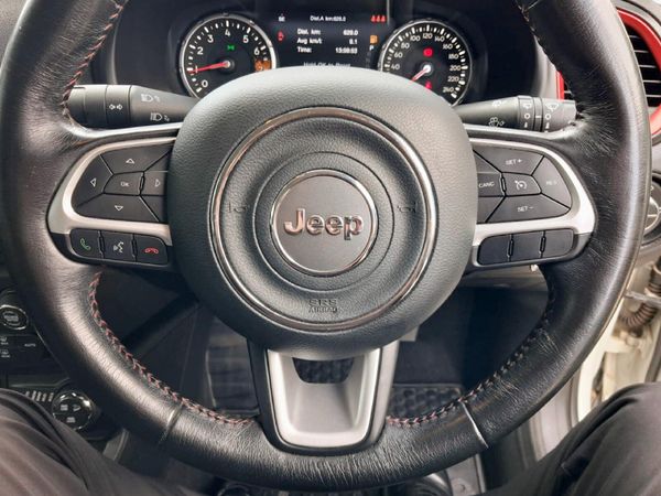 2021-Jeep-Renegade-24-Trailhawk-AWD-Auto image:16