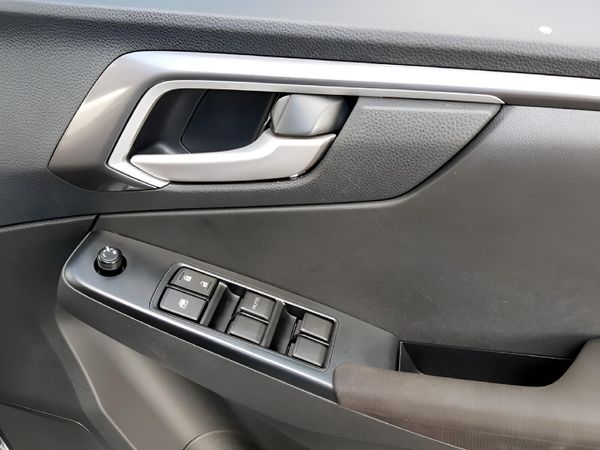 2026-Isuzu-D-Max-19-DDI-HR-LS-Auto-Double-Cab image:16