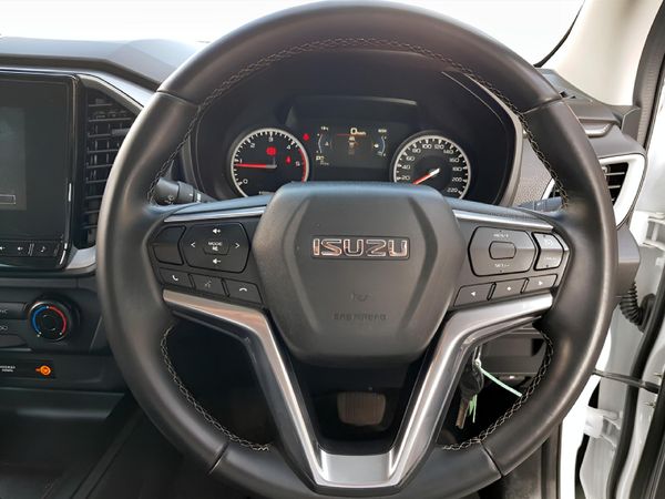 2026-Isuzu-D-Max-19-DDI-HR-LS-Auto-Double-Cab image:18
