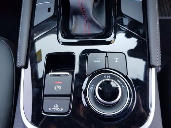 2026-Isuzu-Mu-x-30D-Onyx-XT-4x4-Auto image:14