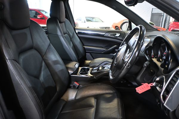 2012-Porsche-Cayenne-30D-Gen-II-TDi-8-SPD-Multi-Tronic-Auto-Off-Road image:15