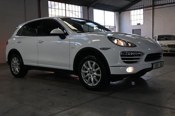 2012-Porsche-Cayenne-30D-Gen-II-TDi-8-SPD-Multi-Tronic-Auto-Off-Road image:24