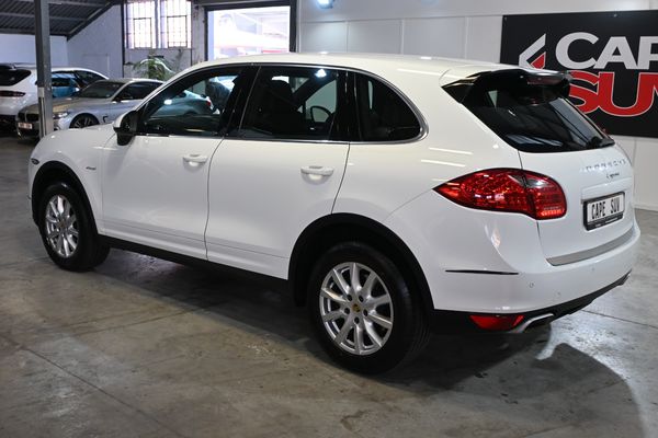 2012-Porsche-Cayenne-30D-Gen-II-TDi-8-SPD-Multi-Tronic-Auto-Off-Road image:2