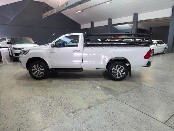 2018-Toyota-Hilux-28-GD-6-Raider-4x4-Single-Cab image:6