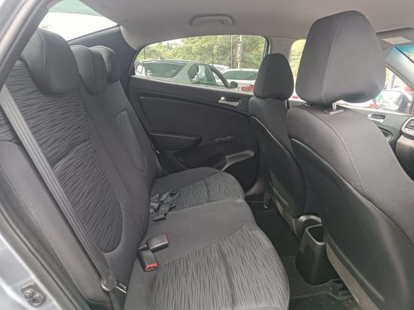 2019-Hyundai-Accent-16-GL-Motion image:9