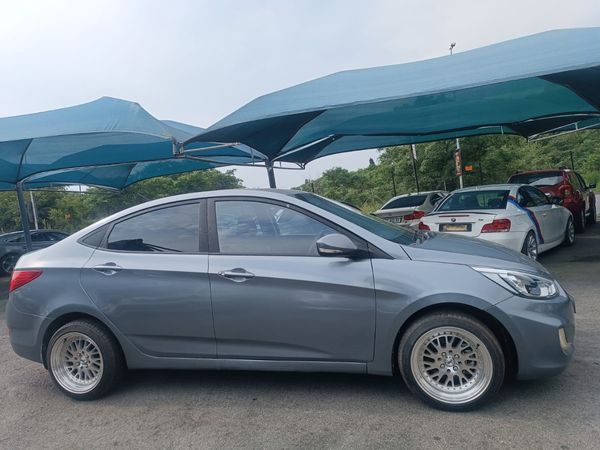 2019-Hyundai-Accent-16-GL-Motion image:2